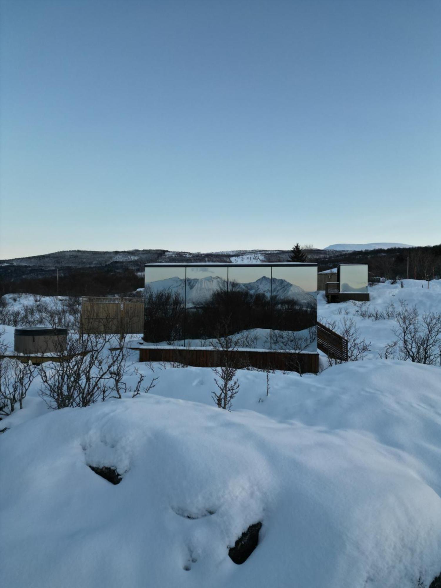 Wonderinn Arctic Utstrand Luaran gambar